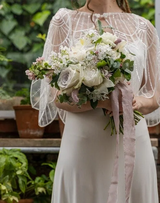 A7R03099-2023-Gees-Restaurant-Bar-Oxford-High-Res-Spring-Wedding-Glasshouse-Flowers-Web-Feature-aspect-ratio-544-690