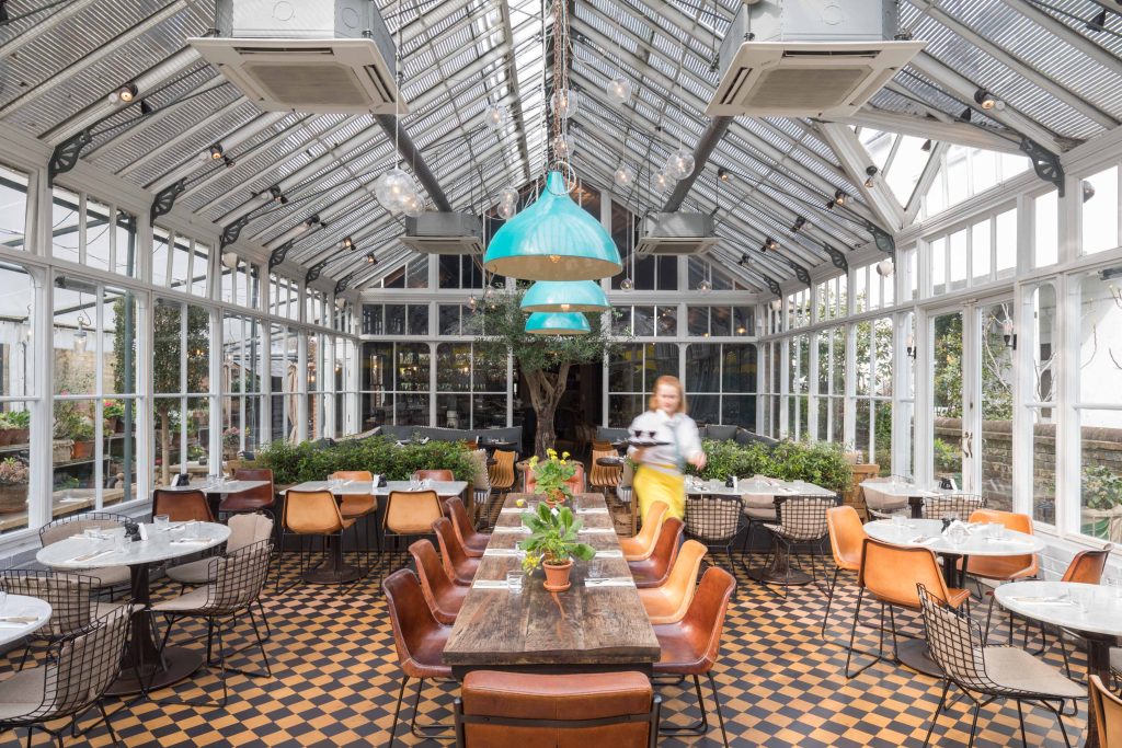 0006 - 2019 - Gees Restaurant & Bar - Oxford - High Res - Conservatory Dining (Press Web)
