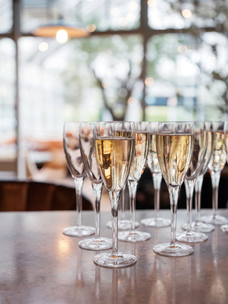 0013 - 2017 - Gees Restaurant & Bar - Oxford - High Res - Champagne Celebration (Press Web)