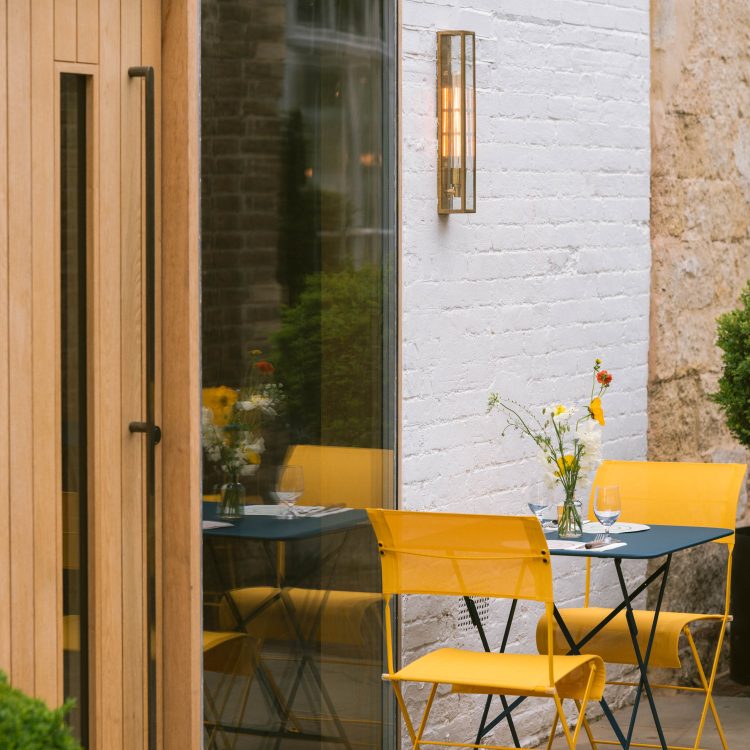 17 - 2022 - Gees Restaurant & Bar - Oxford - High res - Seating outside Gees Gallery (Press Web)